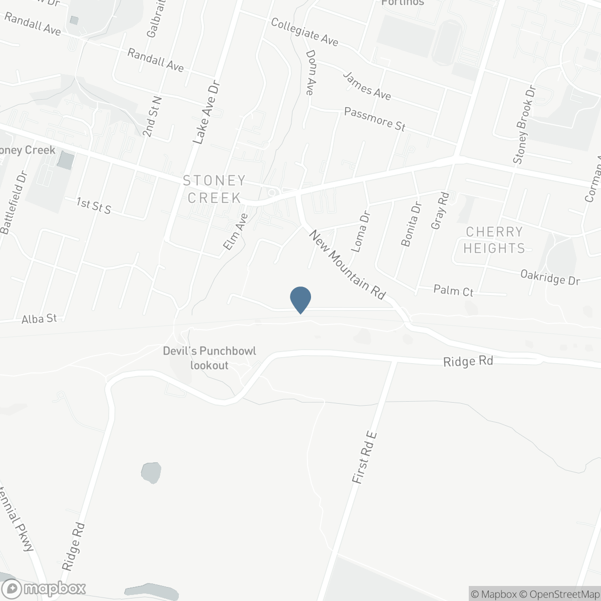 26 LESLIE DRIVE, Hamilton, Ontario L8G 2R1